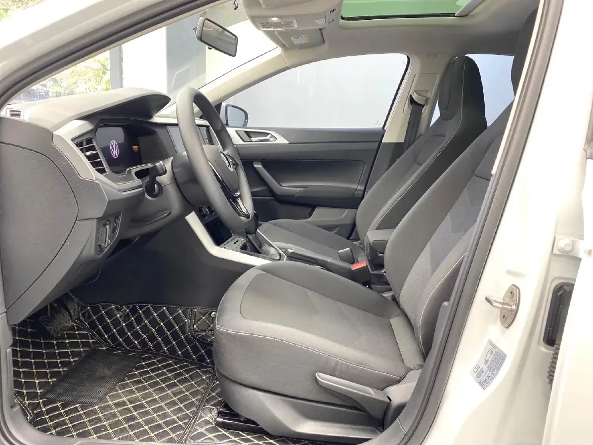 2023 Volkswagen Polo 1.5L 113HP L4 6AT,autocango,china used car exporter,china ev exporter,chinese used car exporter,chinese used ev exporter