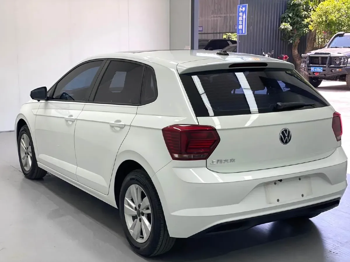 2023 Volkswagen Polo 1.5L 113HP L4 6AT,autocango,china used car exporter,china ev exporter,chinese used car exporter,chinese used ev exporter