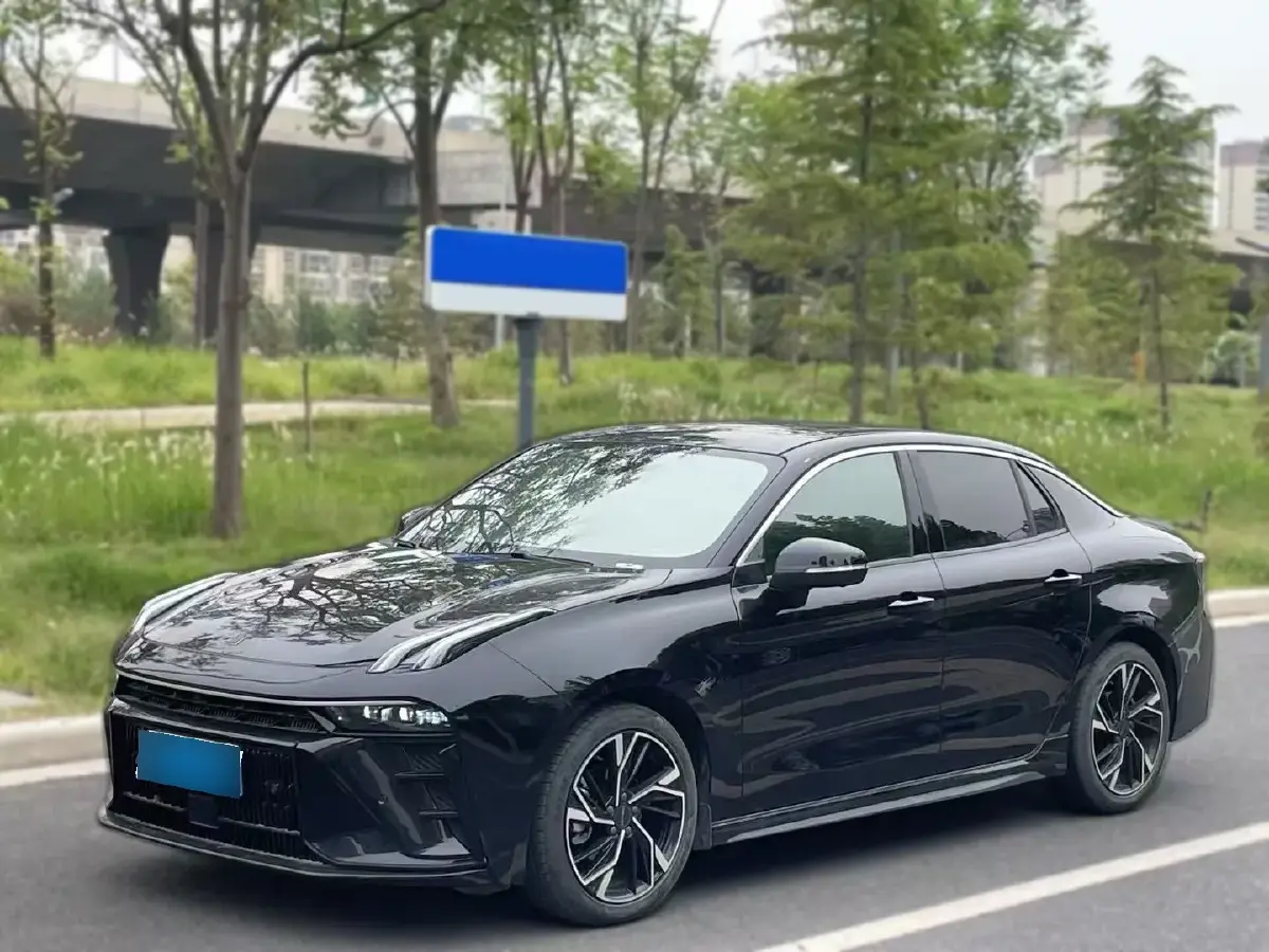 2023 LYNK&CO 03 1.5T 181HP L4 7DCT