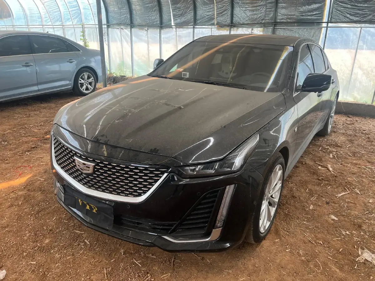 2023 Cadillac CT5 2.0T 237HP L4 10AT