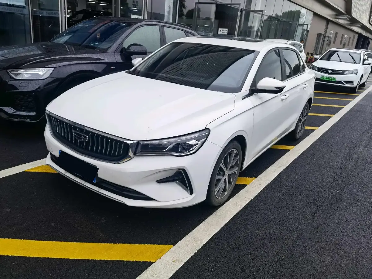 2022 Geely Emgrand L 1.4T 141HP L4 CVT
