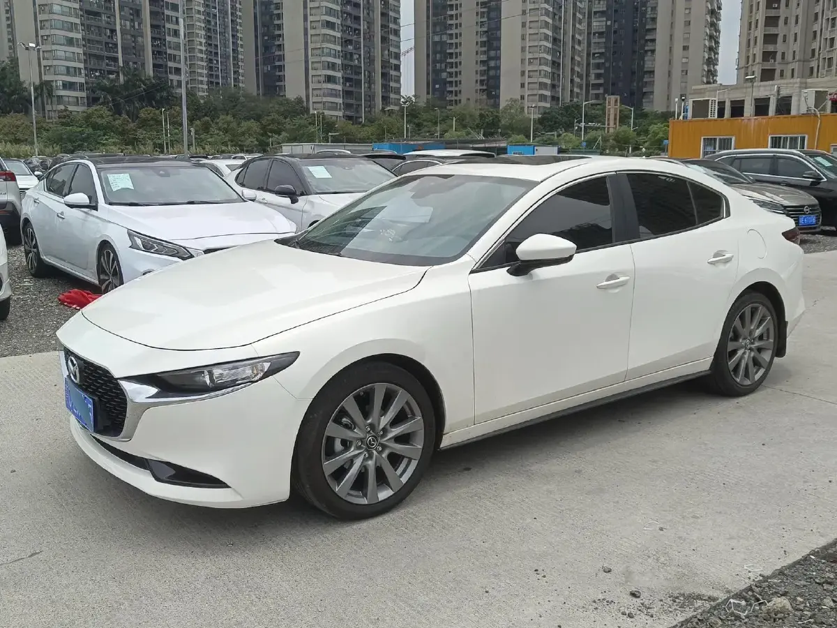 2023 Mazda 3 Axela 2.0L 158HP L4 6AT