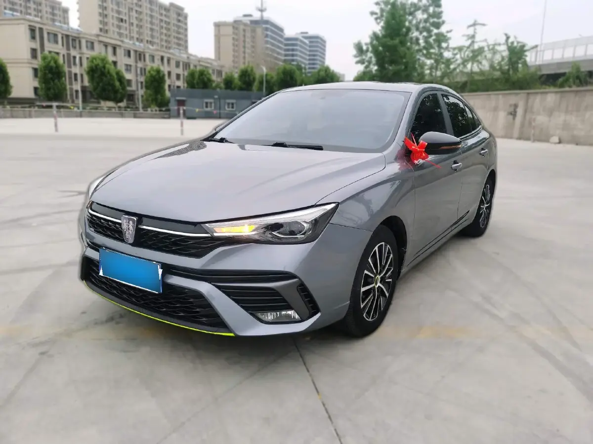 2021 Roewe i5 1.5L 120HP L4 CVT