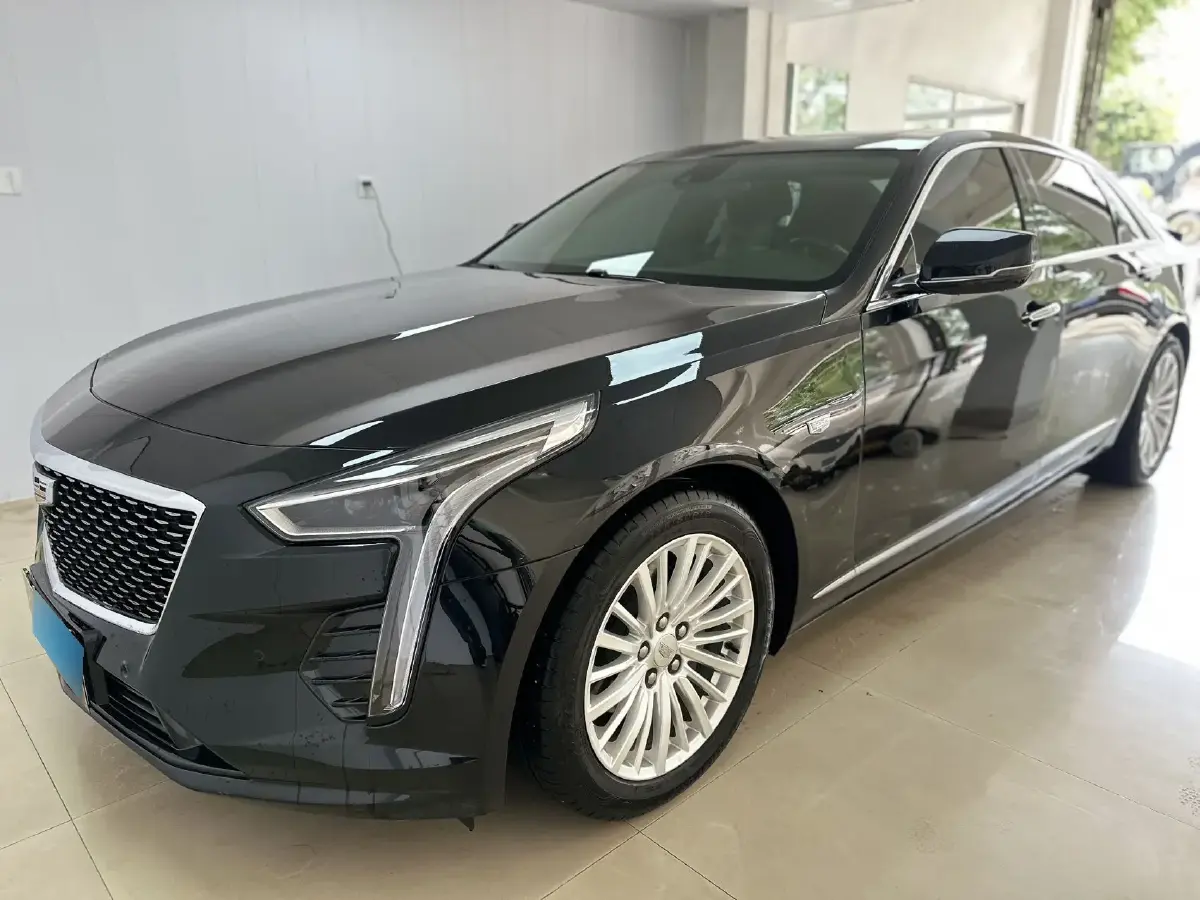 2022 Cadillac CT6 2.0T 237HP L4 10AT