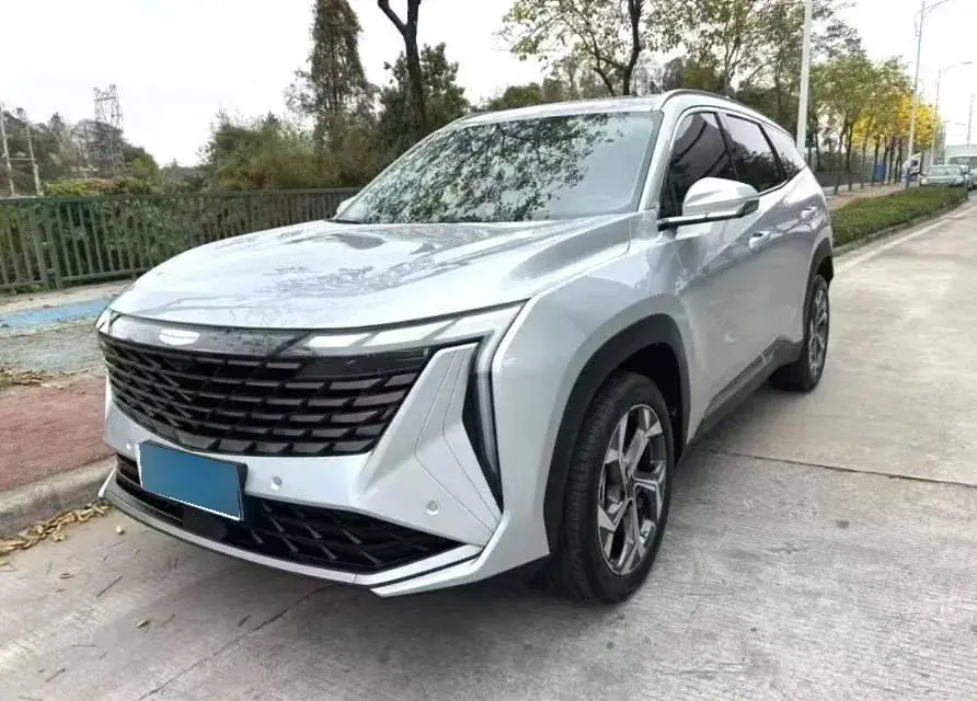 2023 Geely StarRay 1.5T 181HP L4 7DCT