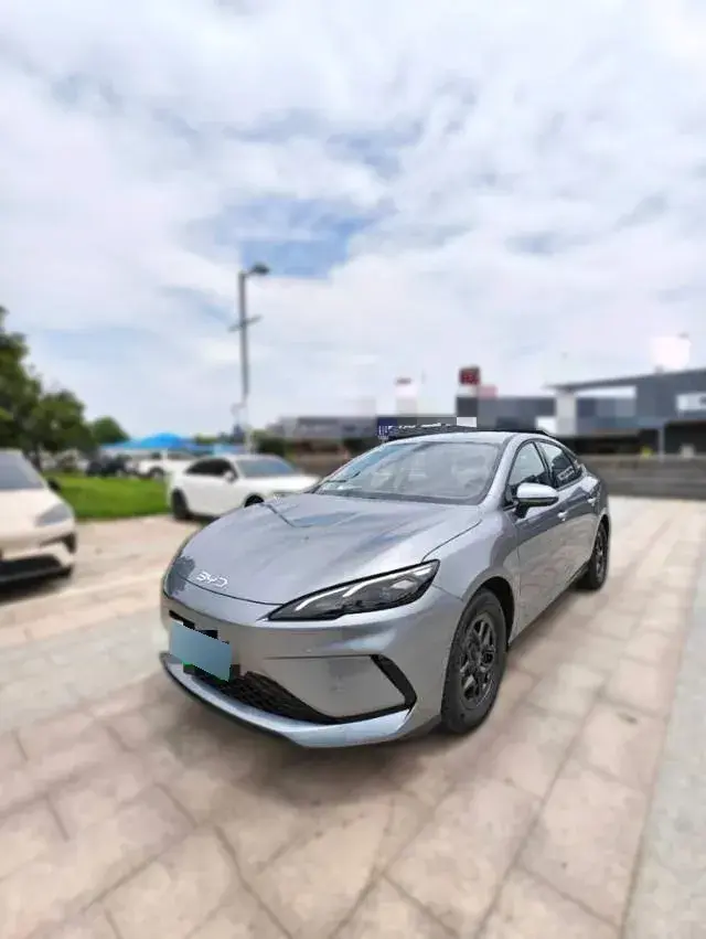 2025 BYD Seal05 DM-i 1.5L 101HP L4 E-CVT PHEV 7.68KWH