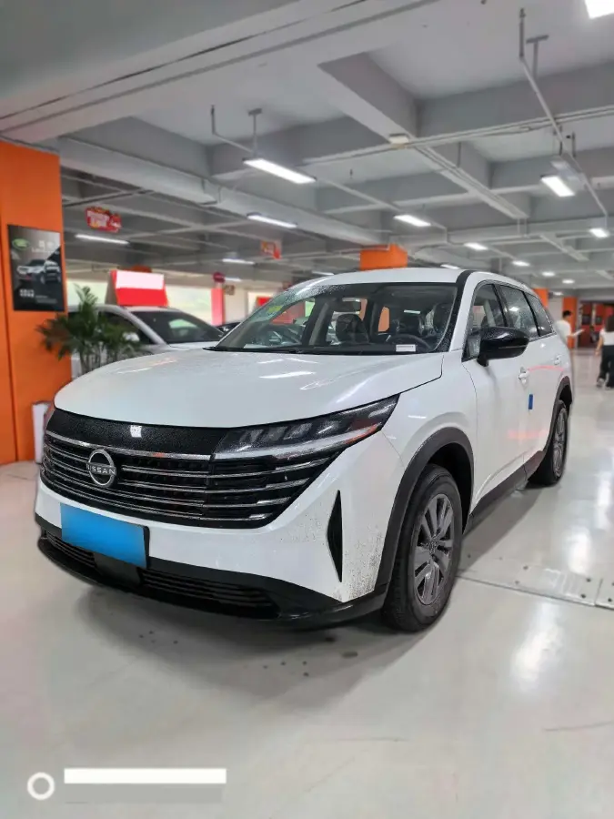 2024 Nissan Pathfinder 2.0T 252HP L4 9AT