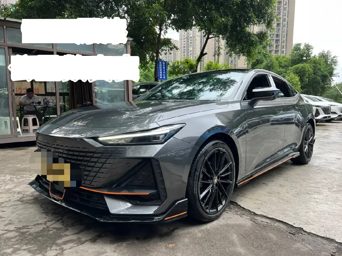 2022 ChangAn UNI-V 1.5T 188HP L4 7DCT