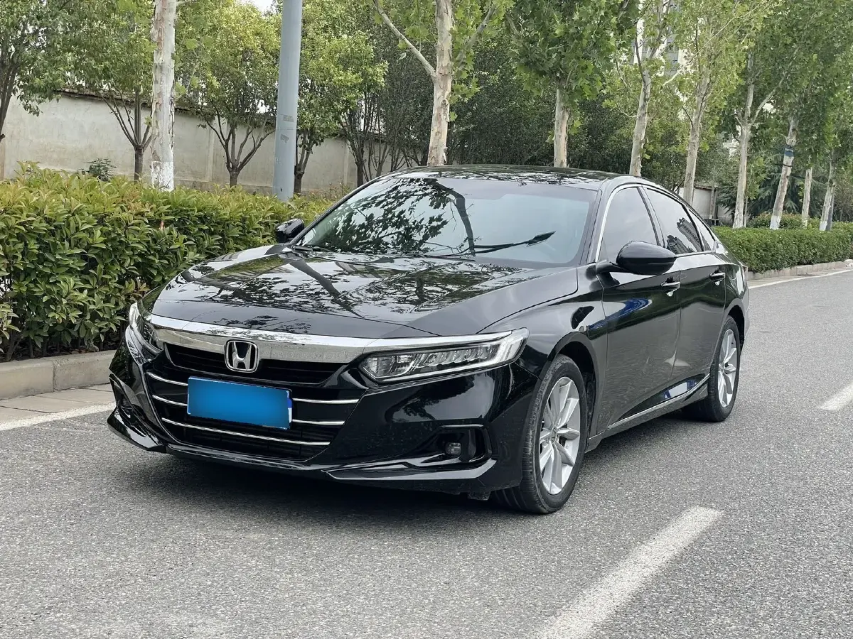 2022 Honda Accord 1.5T 194HP L4 CVT