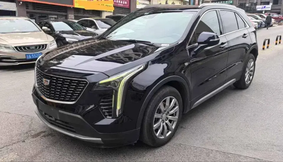 2022 Cadillac XT4 2.0T 237HP L4 9AT