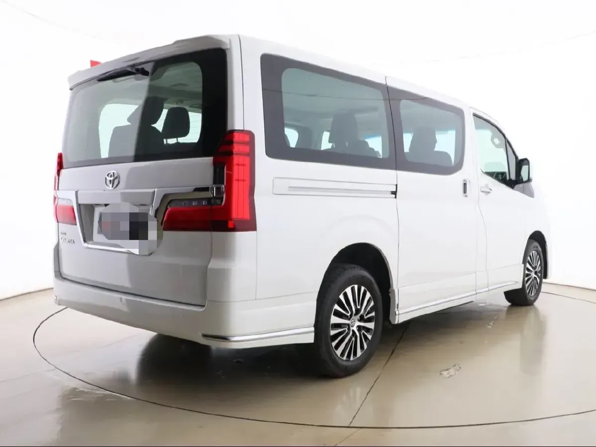2015 Higer H6C 2.8T 143HP L4 5MT,autocango,china used car exporter,china ev exporter,chinese used car exporter,chinese used ev exporter