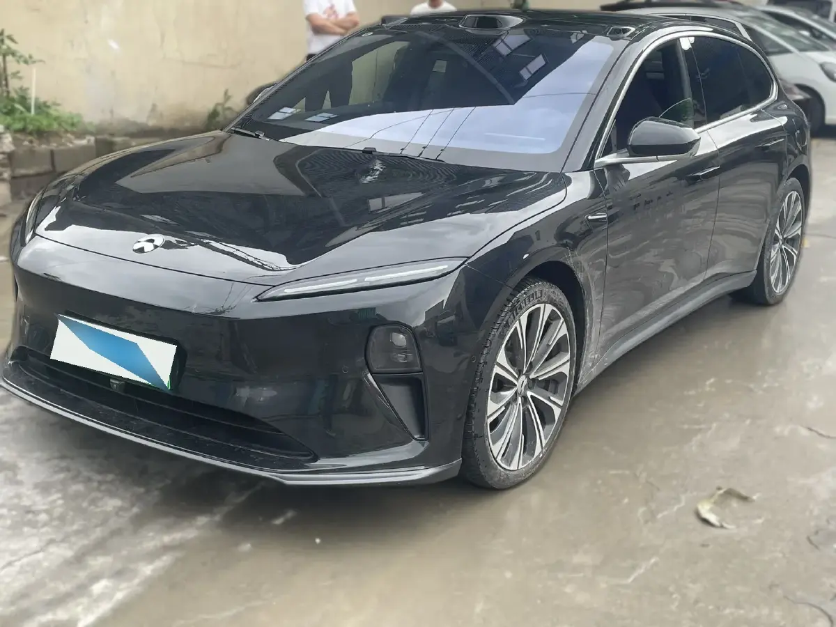 2024 NIO ET5 BEV 75KWH