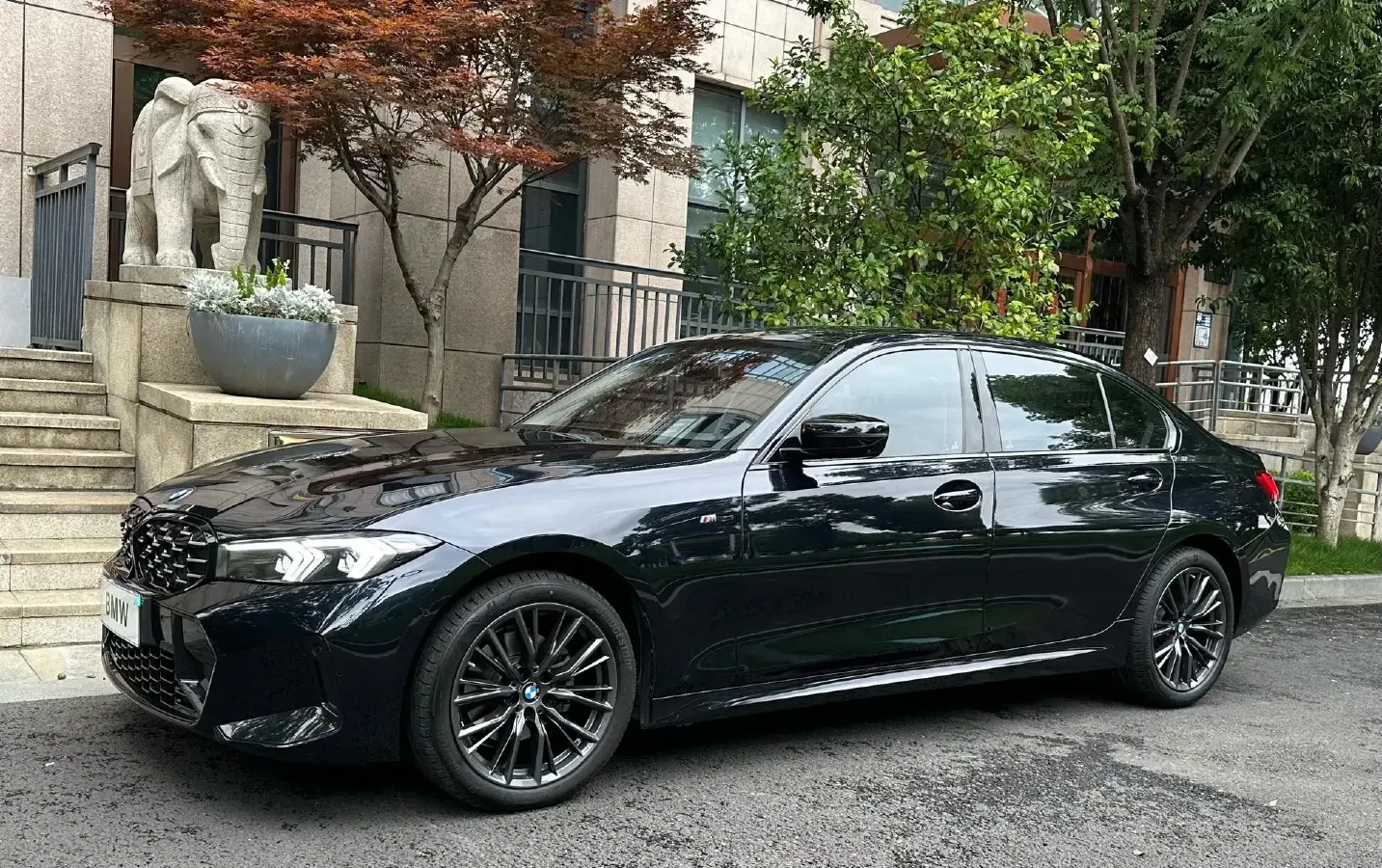 2024 BMW 3 Series 2.0T 184HP L4 8AT