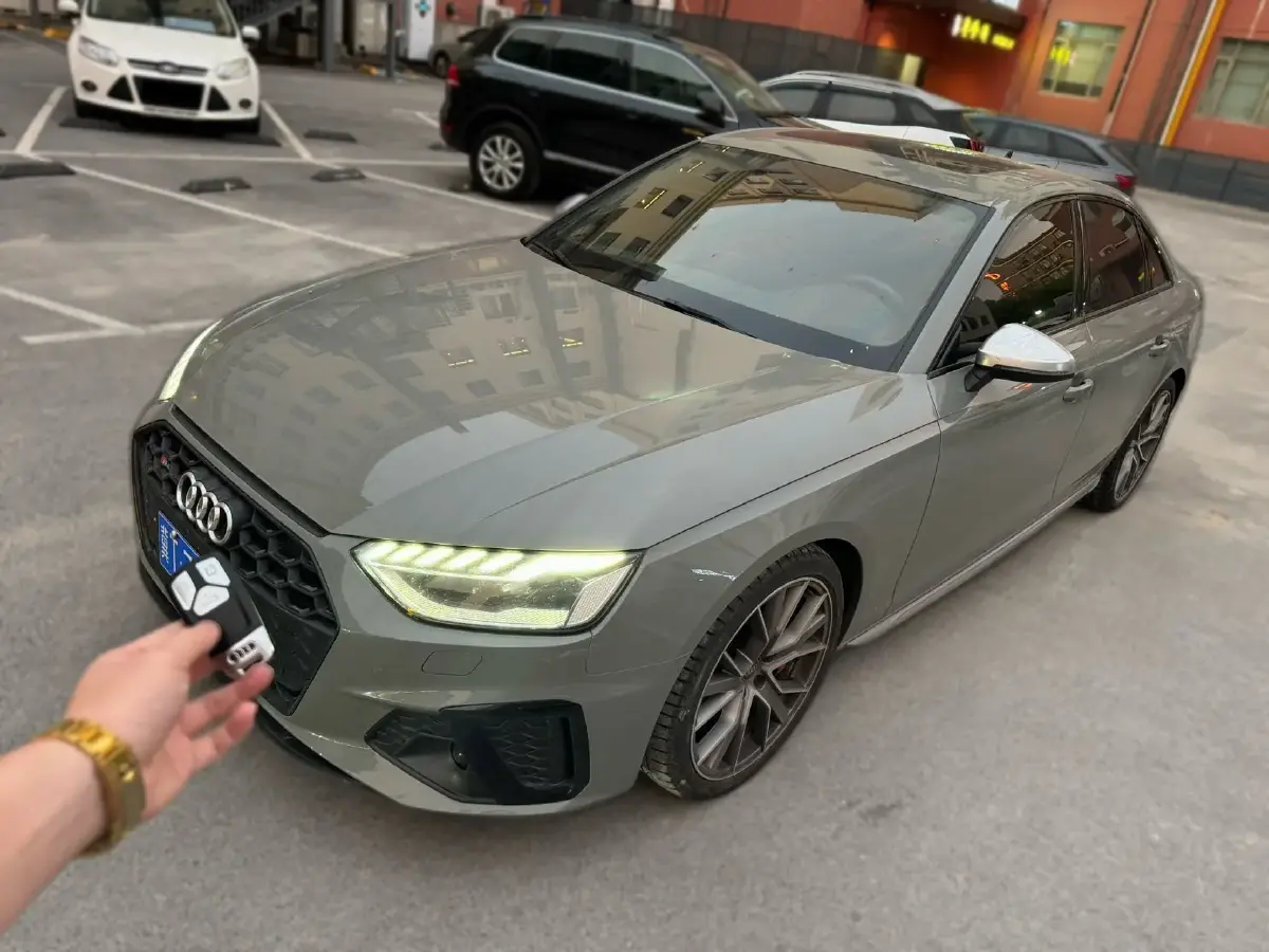 2022 Audi S4 3.0T 354HP V6 8AT