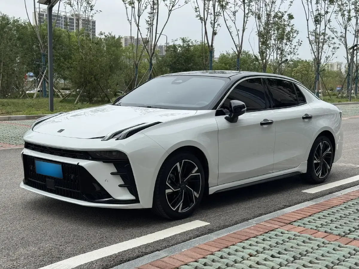 2023 LYNK&CO 03 2.0T 254HP L4 7DCT