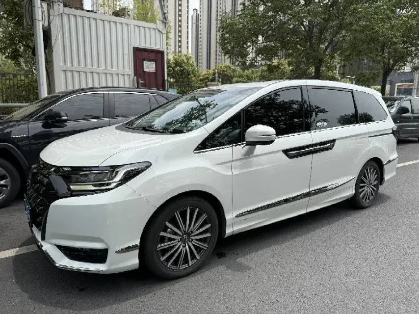 2022 Honda Elysioin 2.0L 146HP L4 E-CVT Hybrid