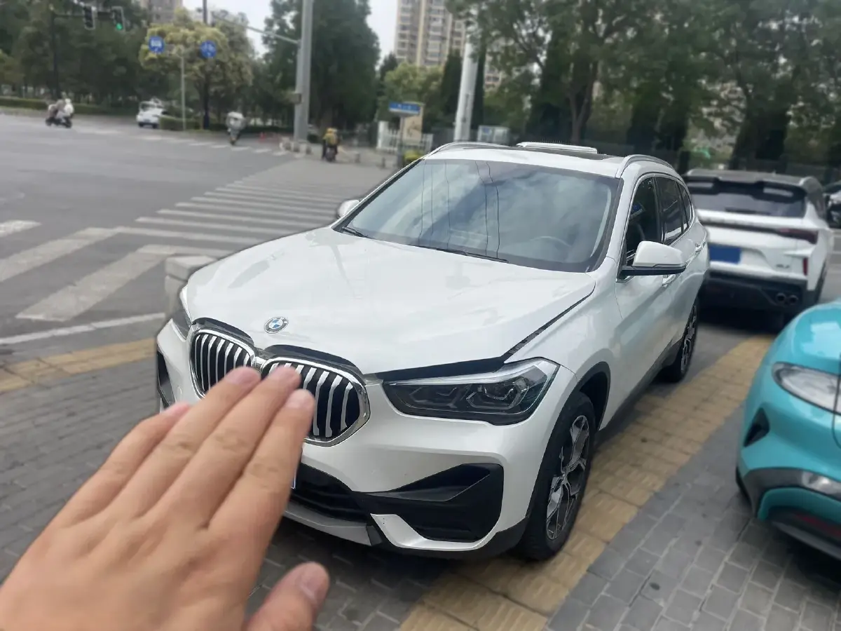 2022 BMW X1 2.0T 192HP L4 7DCT