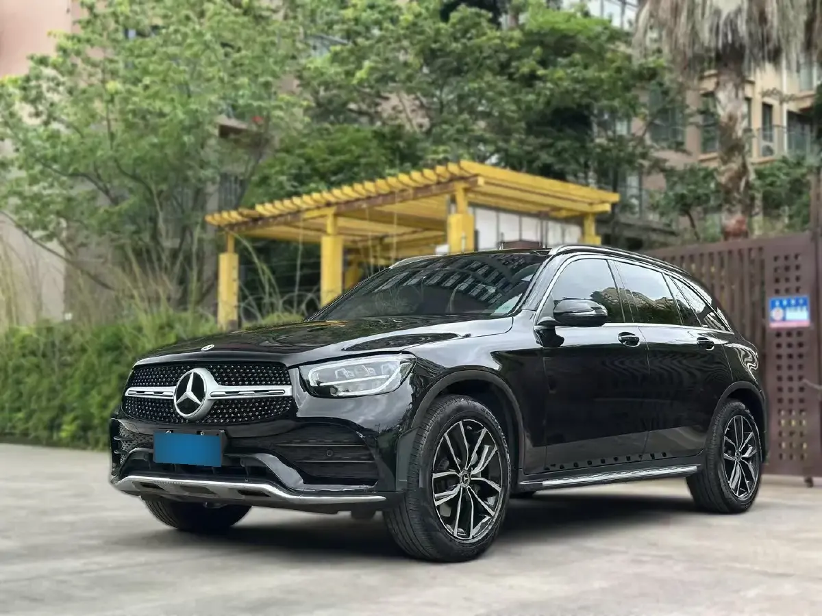 2022 Mercedes-Benz GLC Class 2.0T 258HP L4 9AT