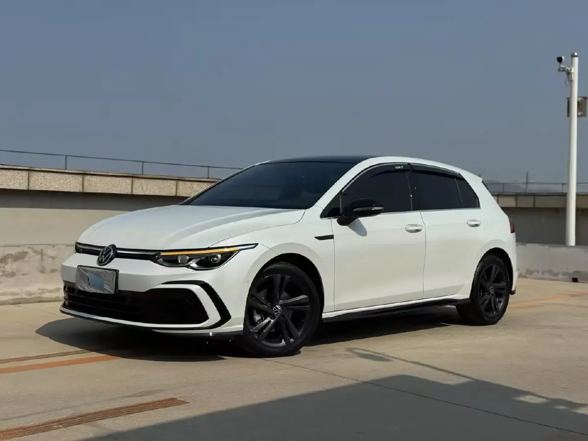 2021 Volkswagen Golf 1.4T 150HP L4 7DCT