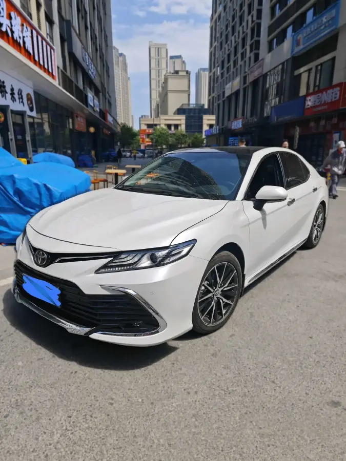 2023 Toyota Camry 2.5L 207HP L4 8AT