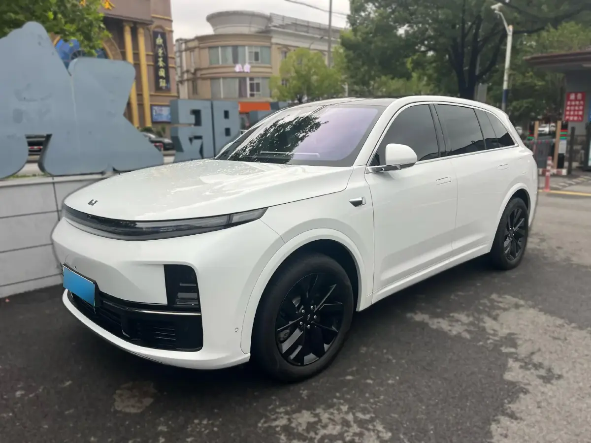 2023 Li L7 Range Extended 154HP REEV 40.9KWH