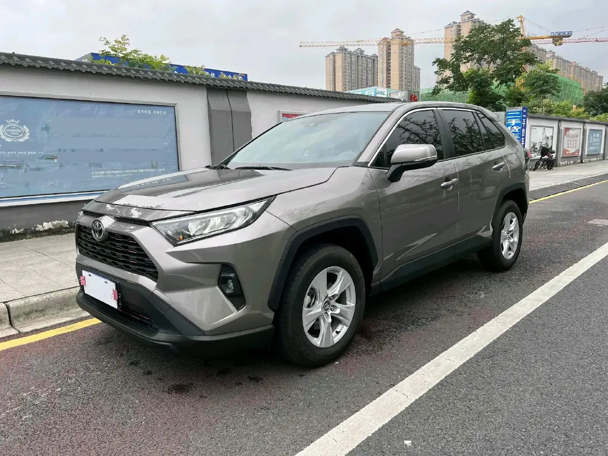 2024 Toyota RAV4 2.0L 171HP L4 CVT
