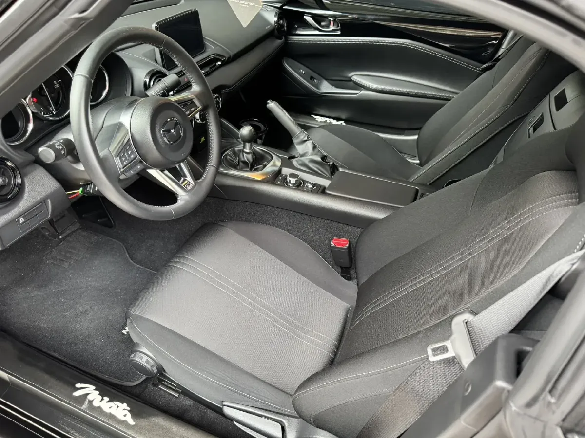 2023 BMW 3.0T 333HP L6 8AT,autocango,china used car exporter,china ev exporter,chinese used car exporter,chinese used ev exporter