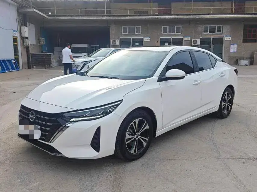 2023 Nissan Sylphy 1.6L 135HP L4 CVT