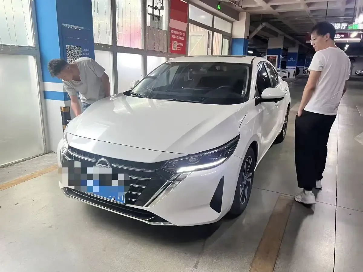 2023 Nissan Sylphy 1.6L 135HP L4 CVT