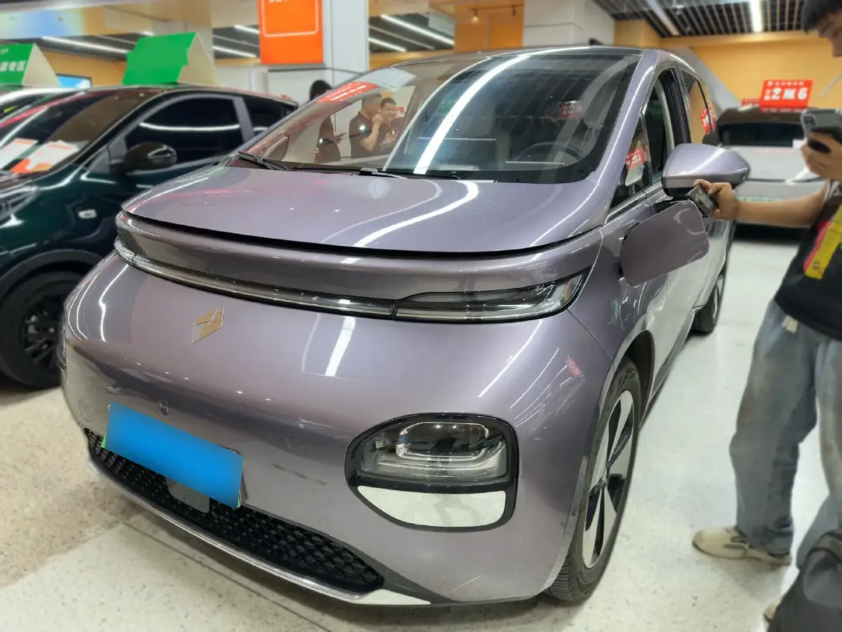 2023 BaoJun Cloud BEV 50.6KWH