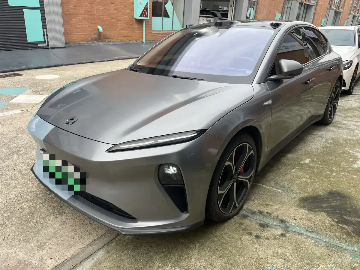 2023 NIO ET5T BEV 75KWH