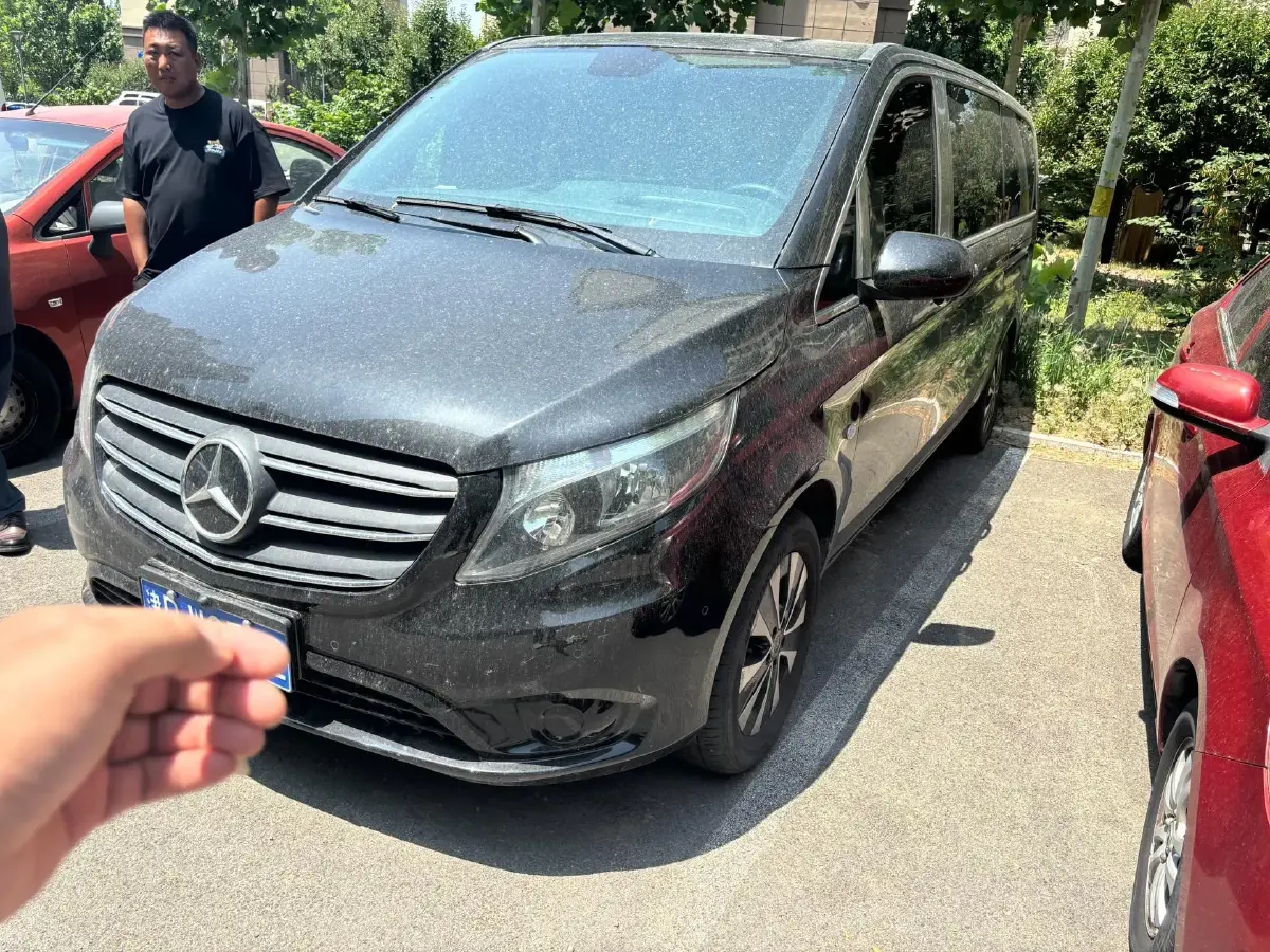 2023 Mercedes-Benz Vito 2.0T 211HP L4 9AT