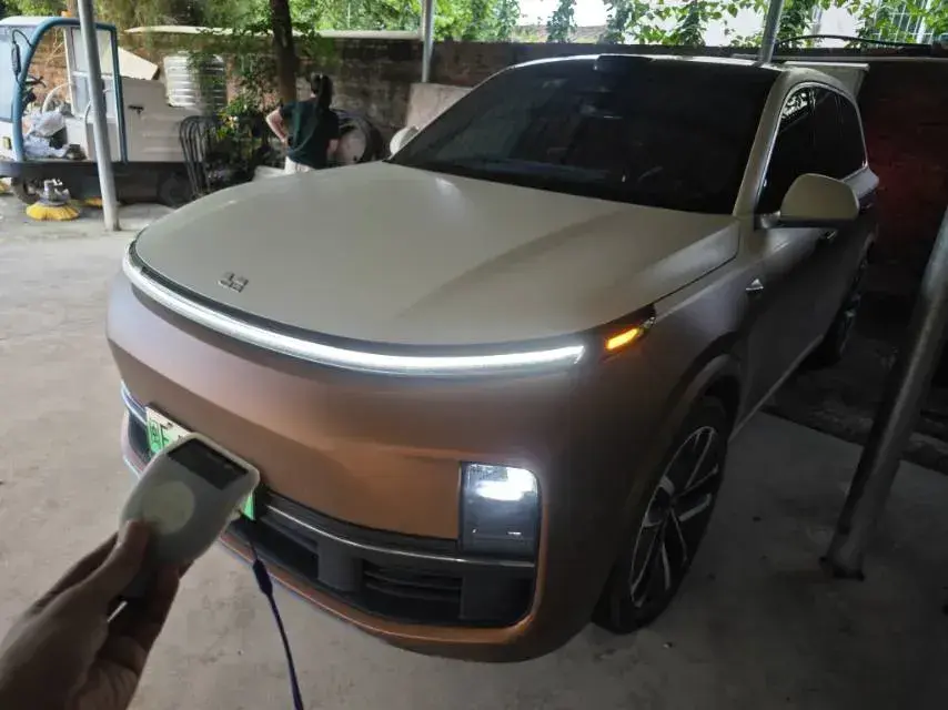 2022 Li L9 Range Extended 154HP REEV 42.6KWH