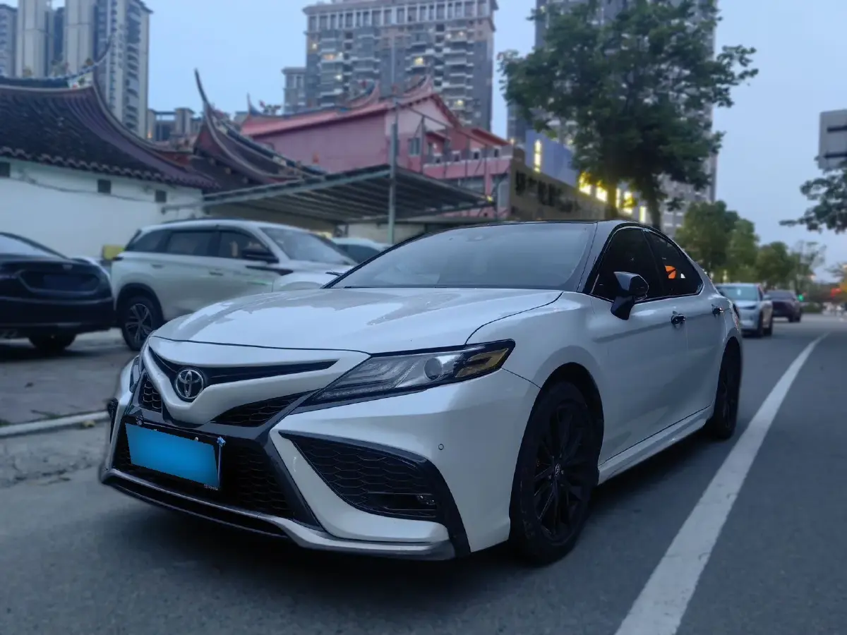 2022 Toyota Camry 2.0L 178HP L4 CVT