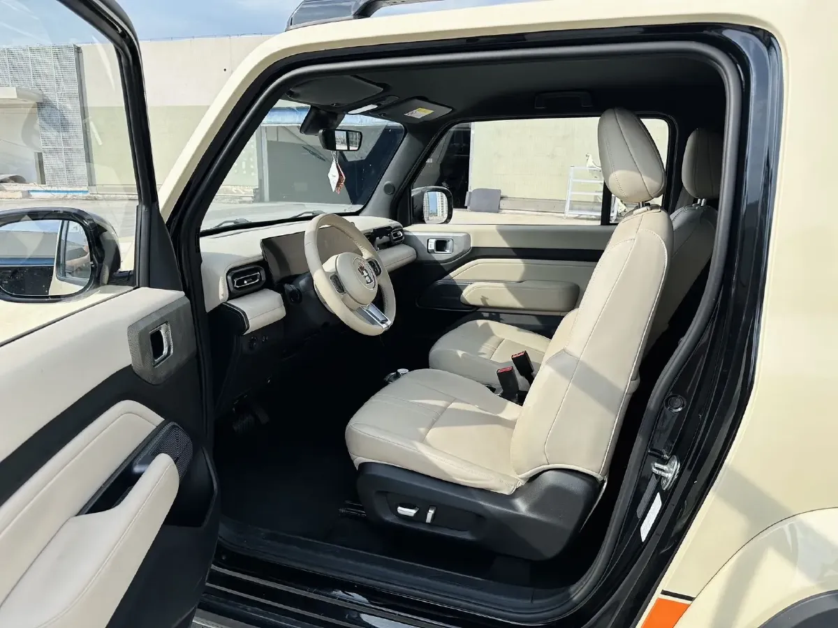 2023 BaoJun Yep BEV 28.1KWH,autocango,china used car exporter,china ev exporter,chinese used car exporter,chinese used ev exporter