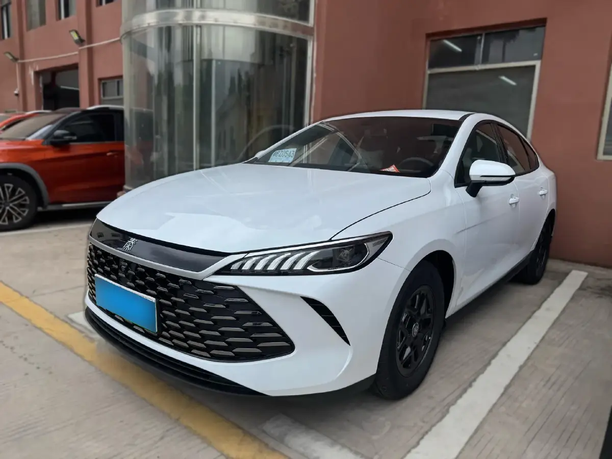 2025 BYD Qin Plus 1.5L 101HP L4 E-CVT PHEV 7.68KWH