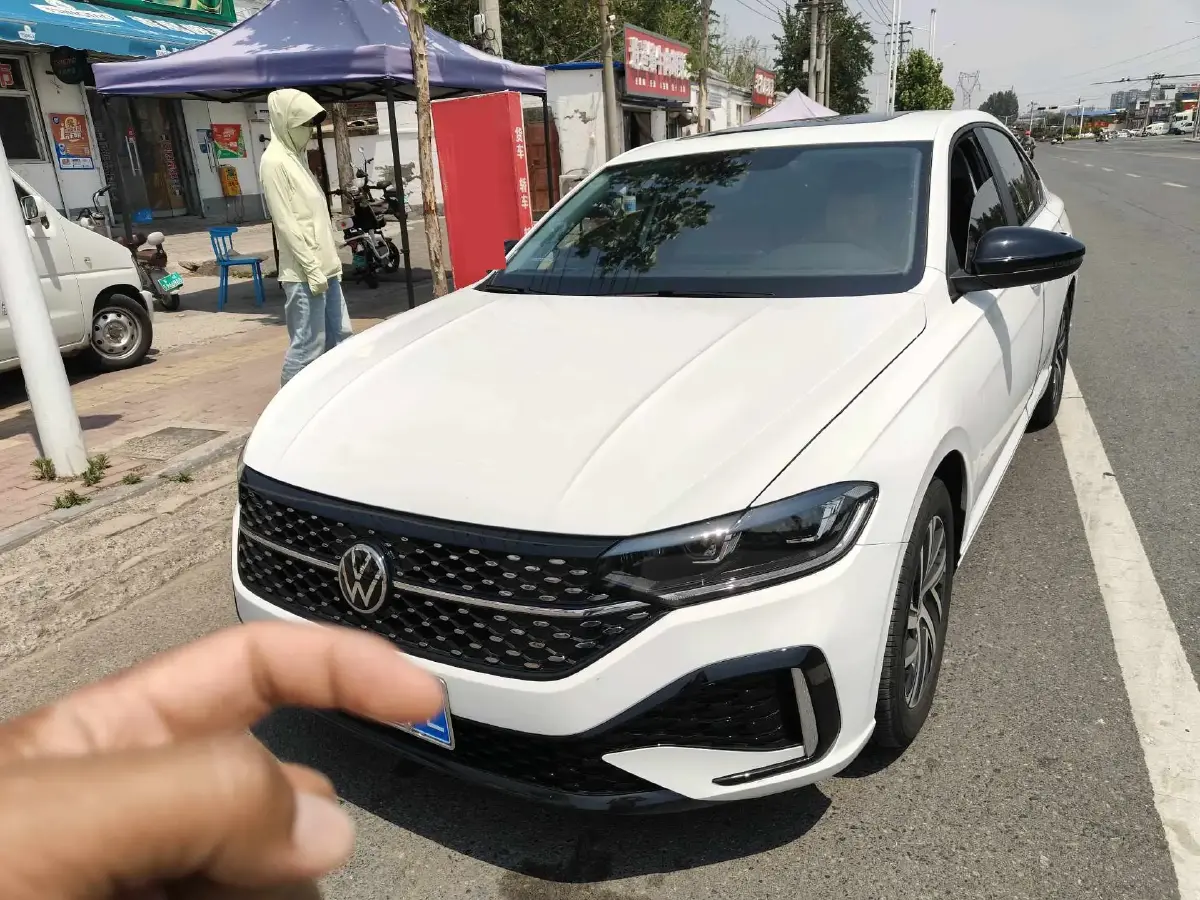 2024 Volkswagen Lavida 1.5L 110HP L4 6AT