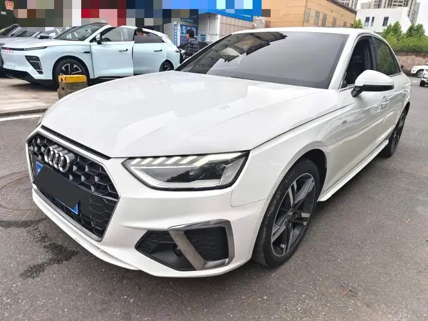 2020 Audi A4L 2.0T 150HP L4 7DCT