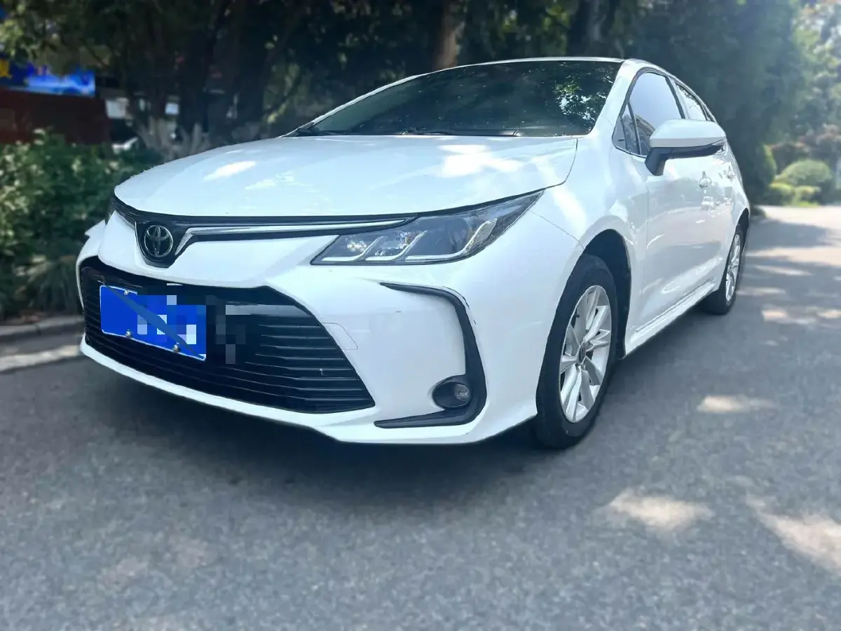 2021 Toyota Corolla 1.2T 116HP L4 CVT