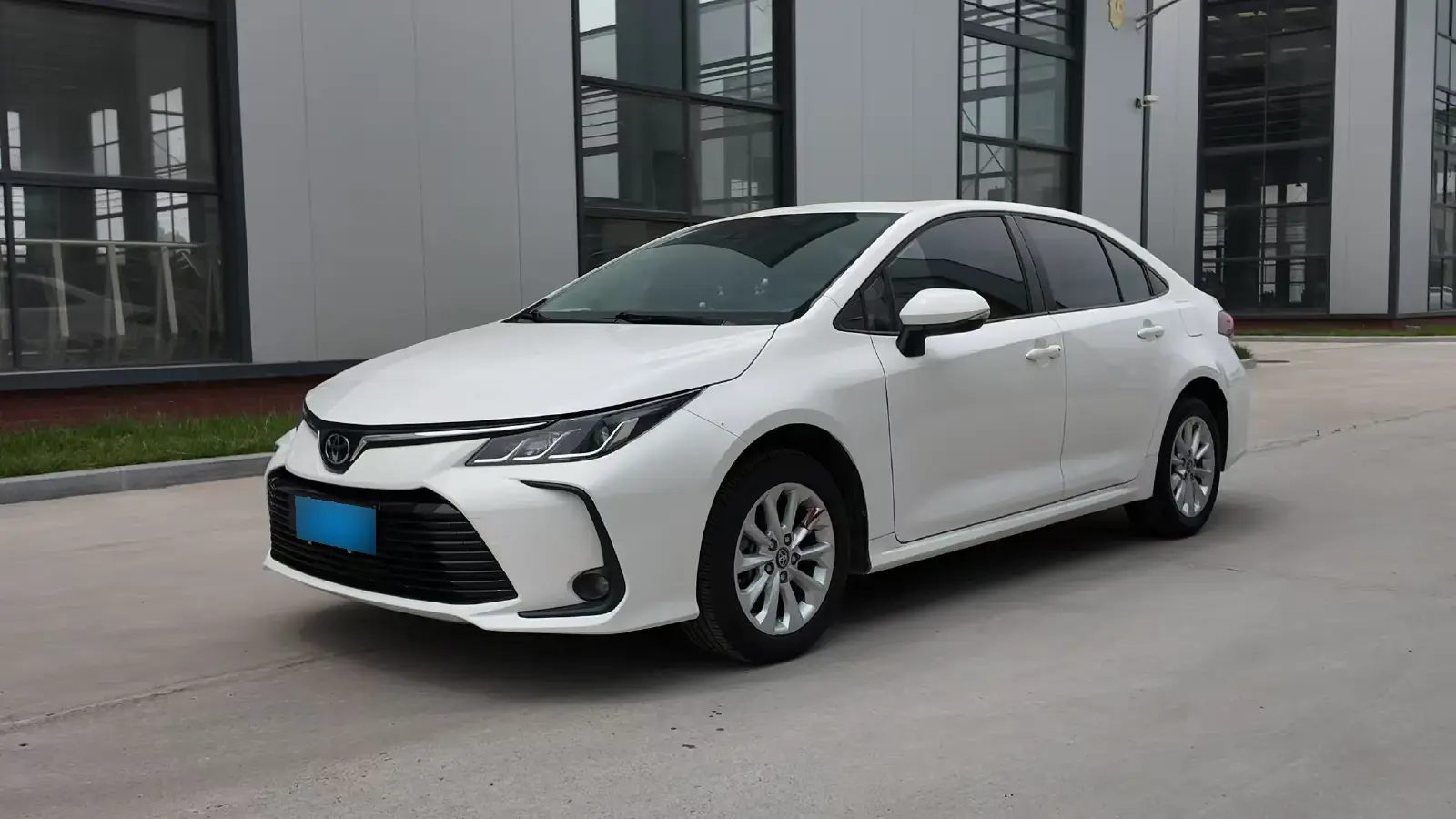 2021 Toyota Corolla 1.2T 116HP L4 CVT