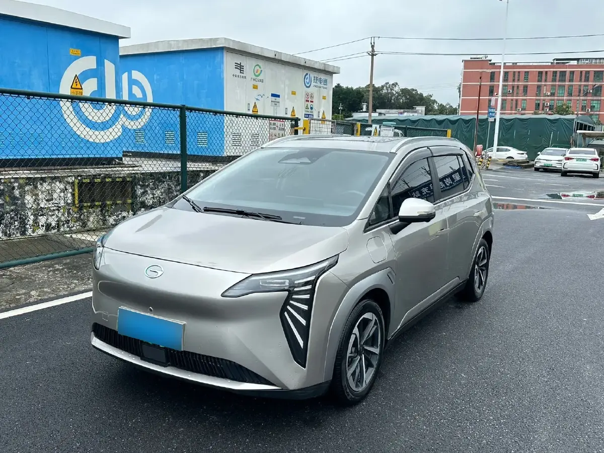 2023 Aion Y BEV 61.7KWH