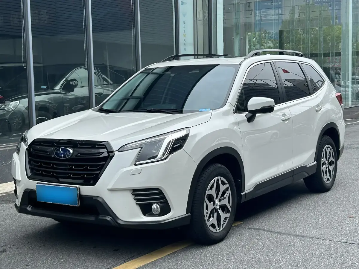 2022 Subaru Forester 2.0L 154HP H4 CVT