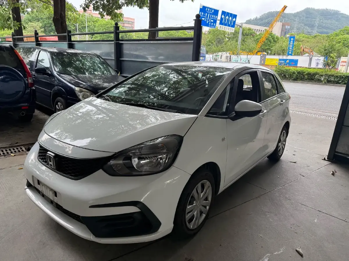 2022 Honda Fit 1.5L 131HP L4 CVT