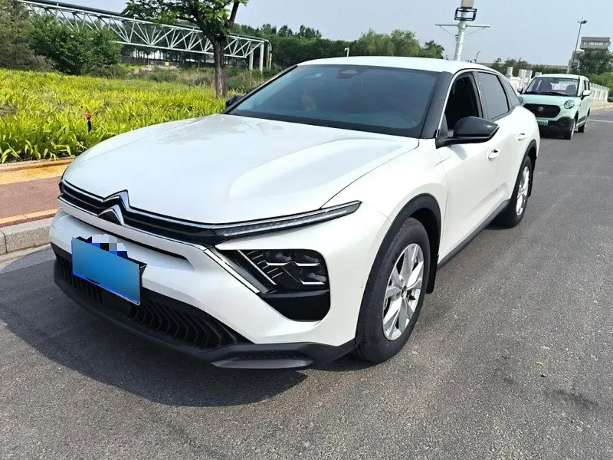 2023 Citroen C5 X 1.6T 175HP L4 8AT