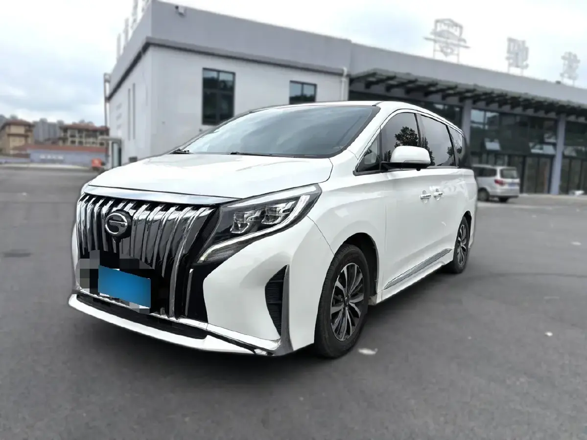 2021 GAC Trumpchi M8 2.0T 252HP L4 8AT