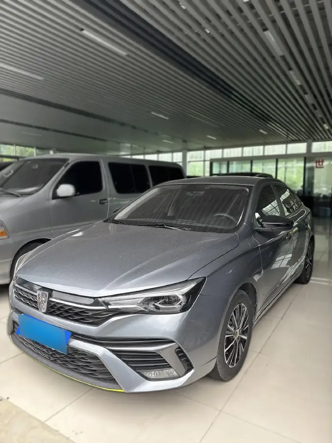 2021 Roewe i5 1.5L 120HP L4 CVT