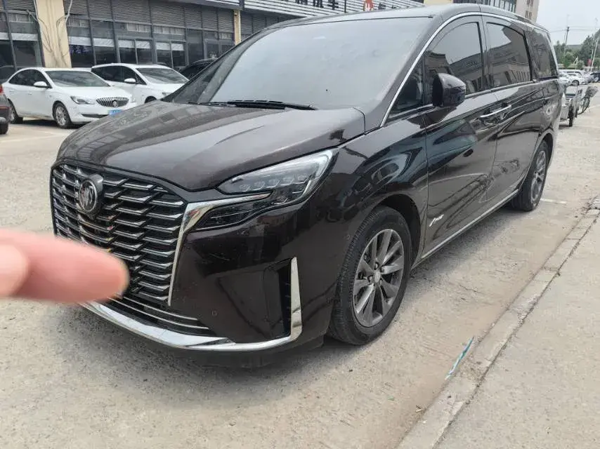 2023 Buick GL8 2.0T 237HP L4 9AT