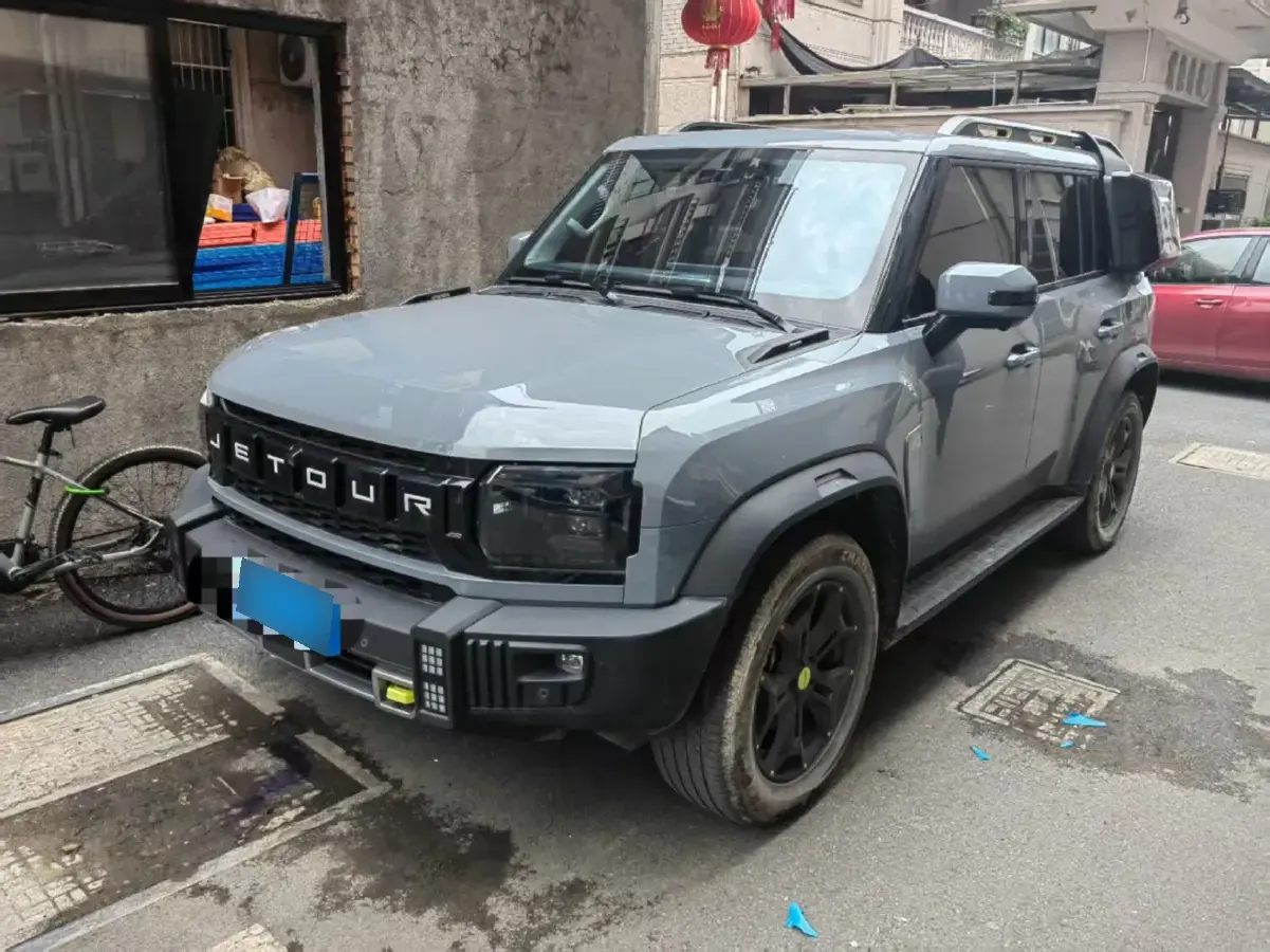 2023 Jetour Traveller 2.0T 254HP L4 7DCT