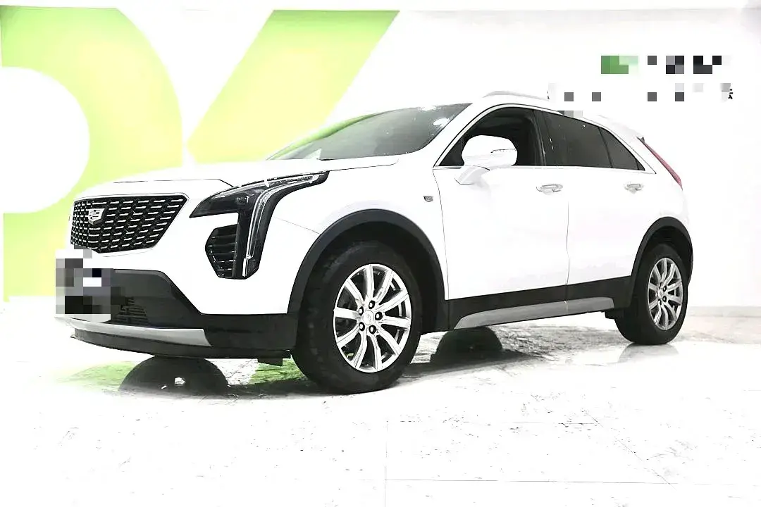 2022 Cadillac XT4 2.0T 237HP L4 9AT
