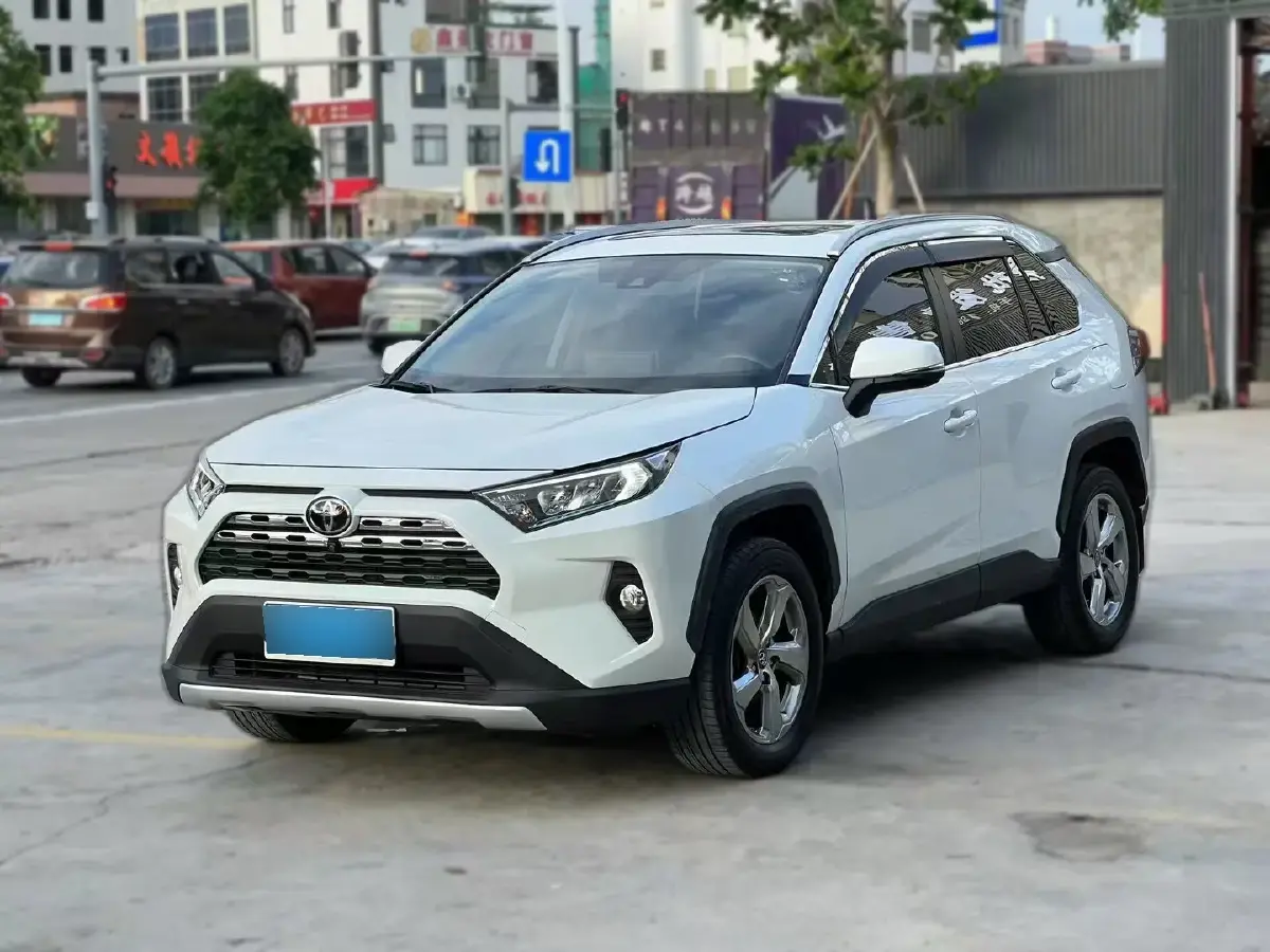 2022 Toyota RAV4 2.0L 171HP L4 CVT
